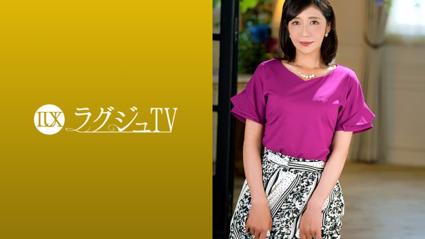 ラグジュTV 1138 あの大女优公认のモノマネ芸能人がAV女优としてラグジュTVに登场！培った経験値で大人の余裕を见せるも、男优の浓厚なテクニックに脚を震わせ桃子さんの秘部は润いに満ちてゆく…。1つ1つの快楽を爱でるように味わう浓厚で大人の色気満载のセックス！